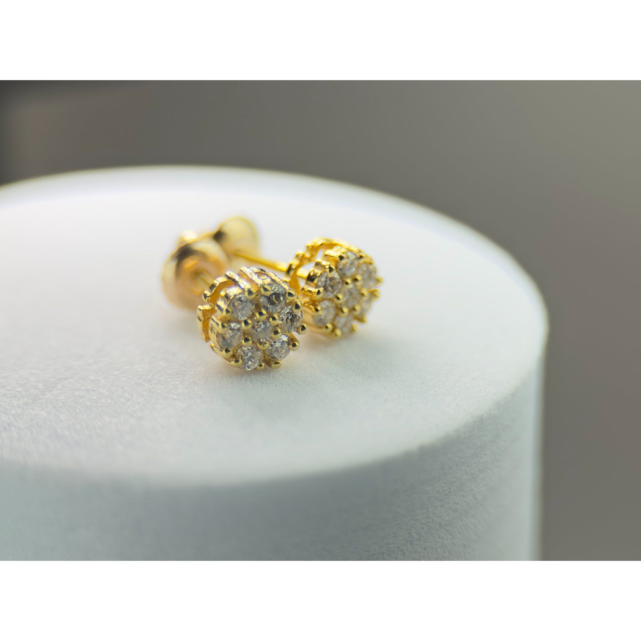 DR1288 - Oro amarillo de 14 quilates - Flor - Diamante - Pendientes de diamantes