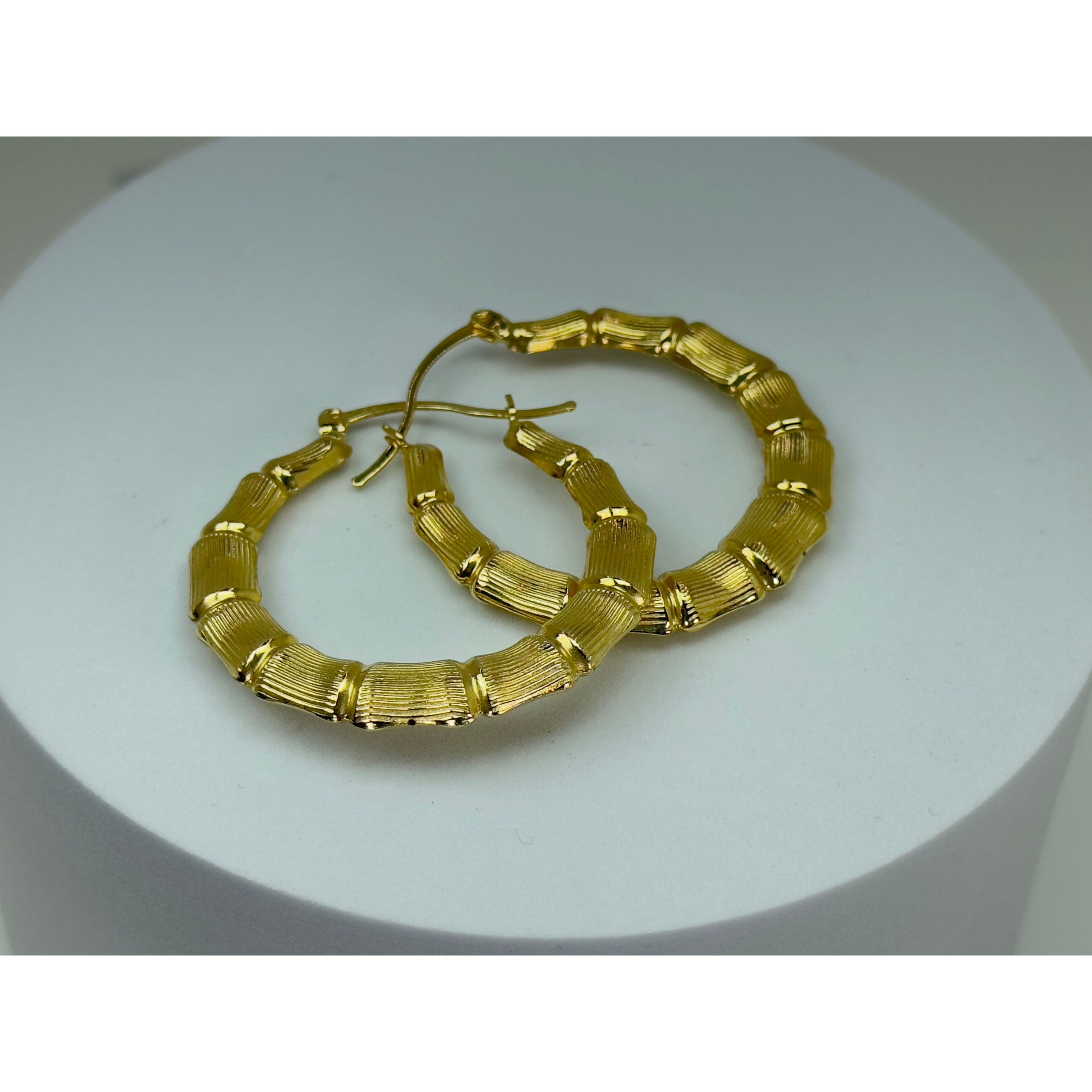 DR1588 - Oro Amarillo 14K - Aros de Oro - Bambú